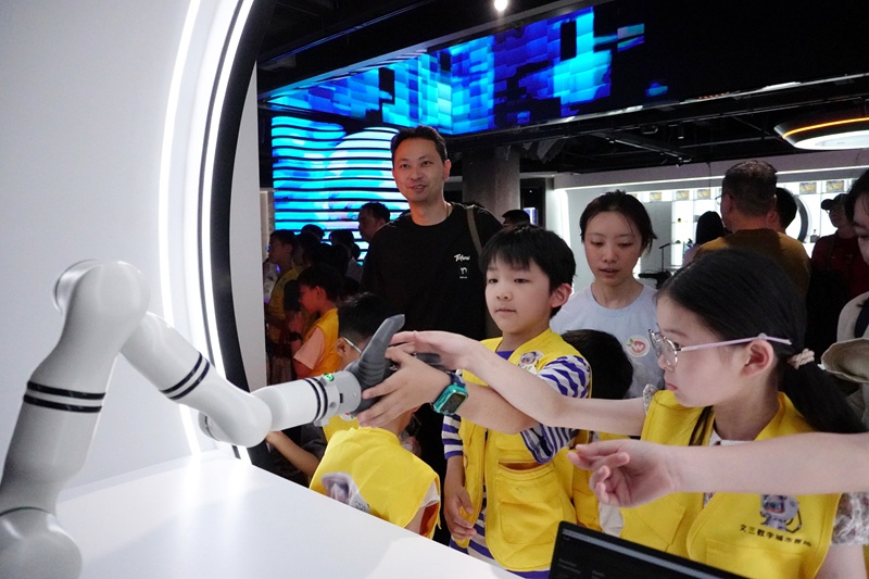 江文旅“关键词”：沉浸、慢游、玩科技j9九游真人游戏第一平台“五一”浙