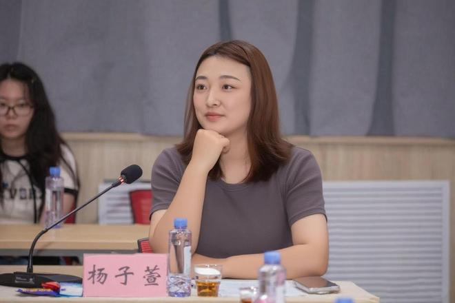 《大突围》专家研讨会在京举行j9九游会真人第一品牌电影