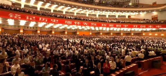 敏涛演哭了罗晋帅气刘昊然台词优秀！九游会j9登陆九三晚会太震撼！被刘(图10)