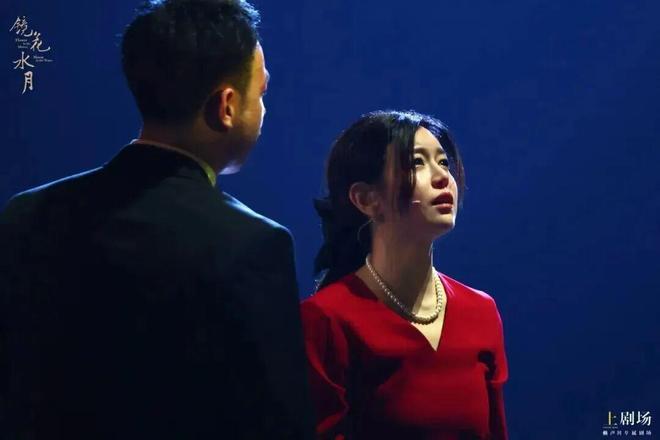 疯了！搭小 19 岁奶狗新剧爆火出圈j9国际站登录42 岁陈妍希离婚后杀(图13)