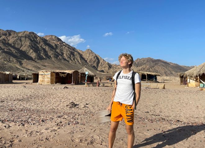 tGPT手把手教成OpenAI科学家九游会j9登陆17岁高中辍学靠Cha(图9) tGPT手把手教成OpenAI科学家九游会j9登陆17岁高中辍学靠Cha(图9)